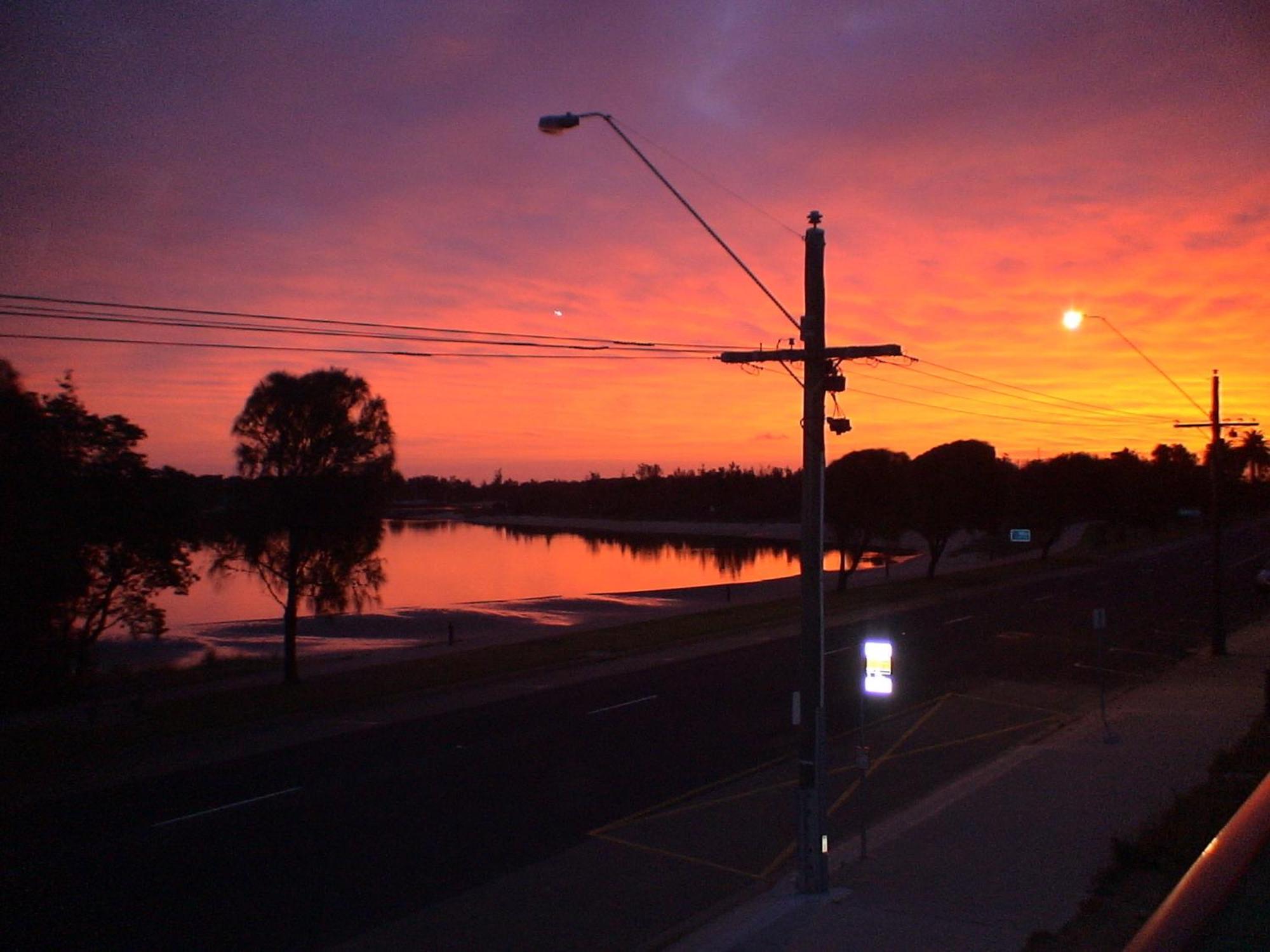 Heyfield Motel And Apartments Lakes Entrance Eksteriør bilde