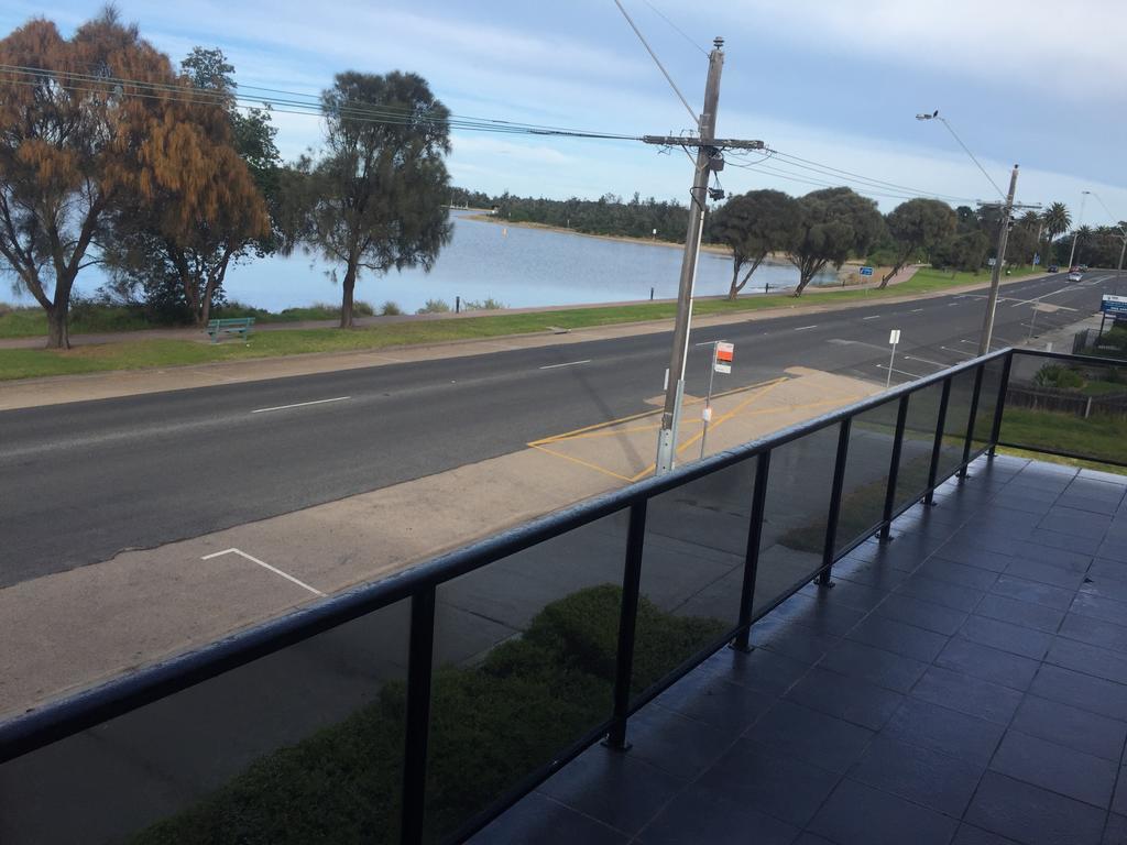 Heyfield Motel And Apartments Lakes Entrance Eksteriør bilde