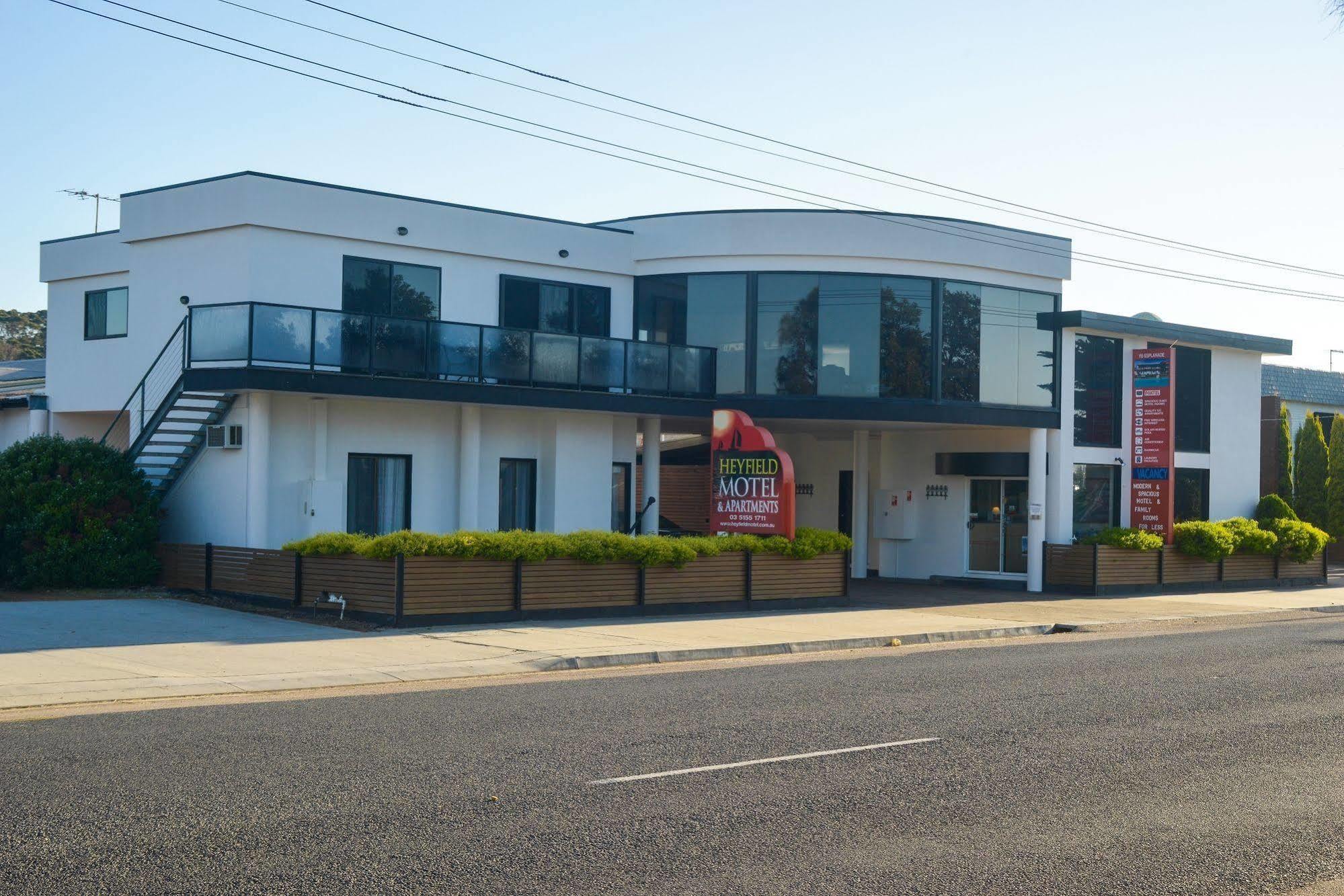 Heyfield Motel And Apartments Lakes Entrance Eksteriør bilde